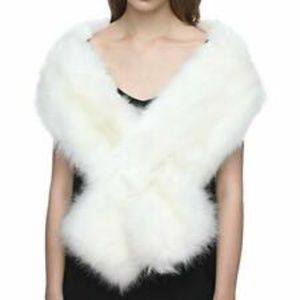White/Cream Faux Fur Scarf